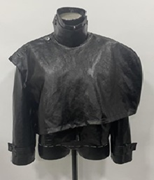  Çıkarılabilir pelerinli ceket. GTİP 39262000 AB BTB görseli